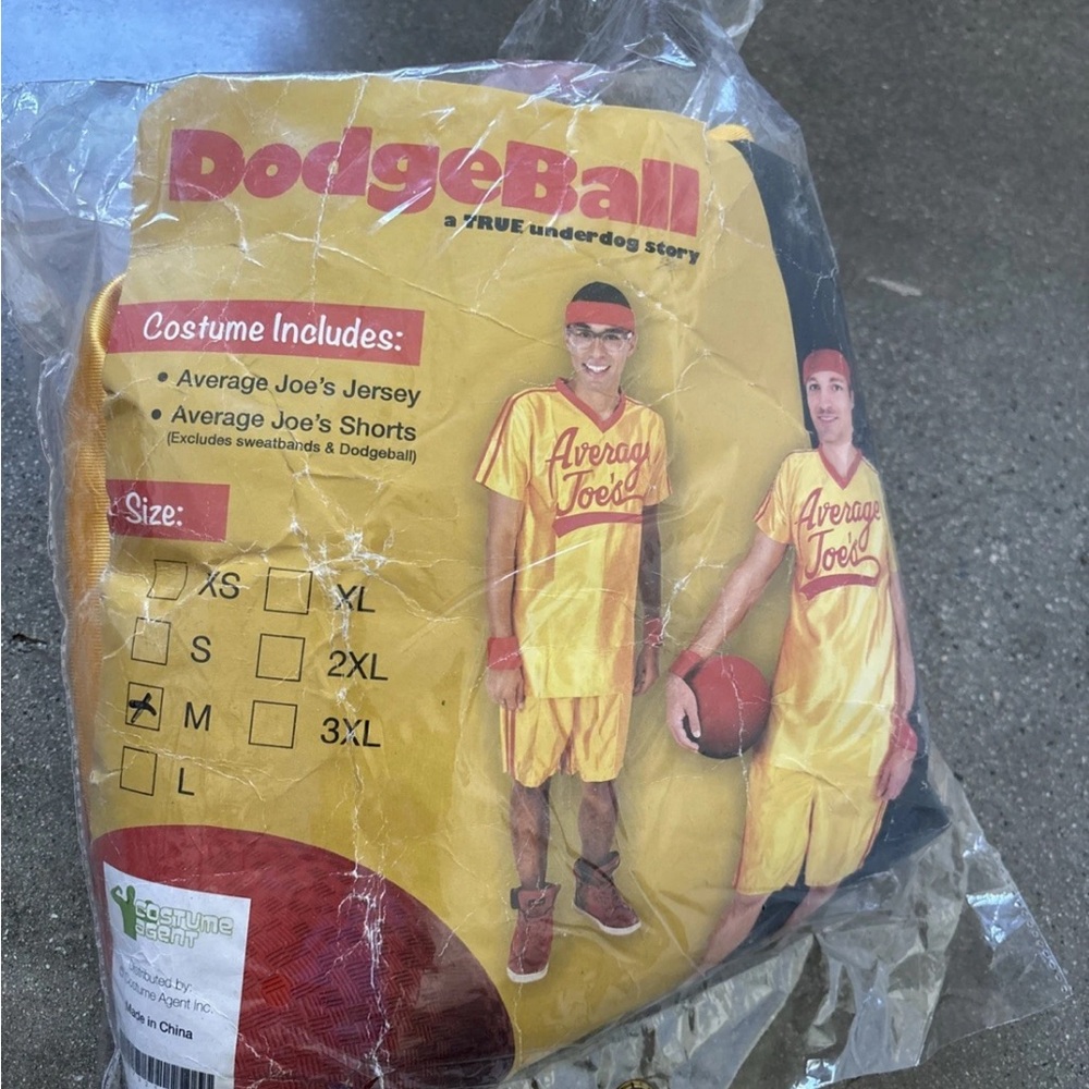 Average Joe’s dodge ball Halloween Costume Set - Picture 2 of 12
